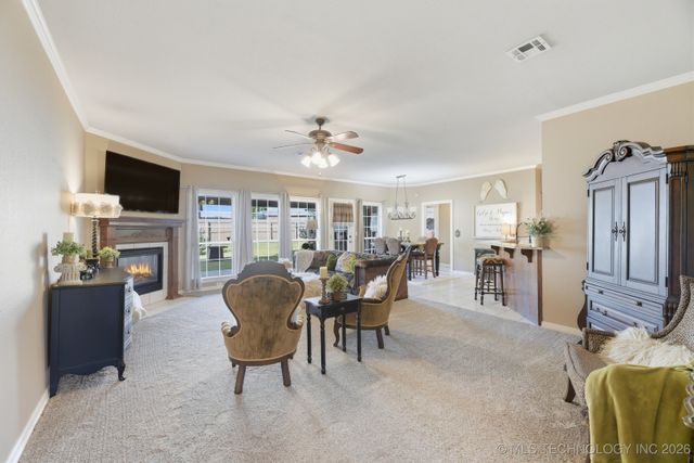 8702 N 140th Terrace, Owasso, OK 74055