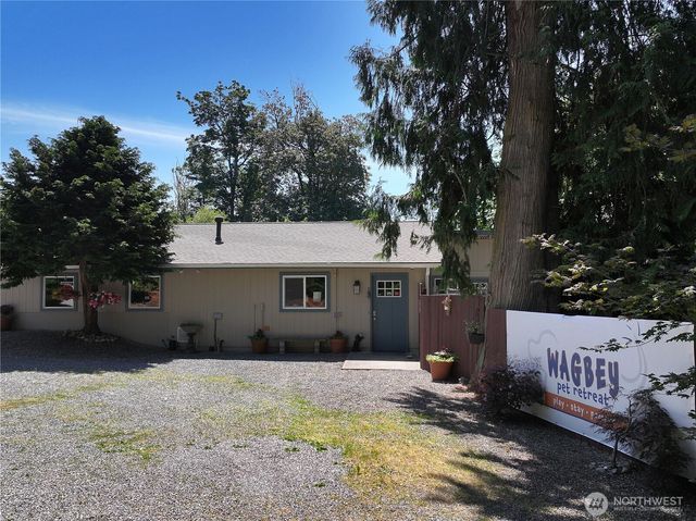 6621 Sills Road, Clinton, WA 98236