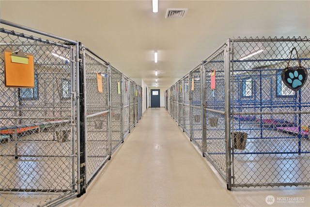 6621 Sills Road, Clinton, WA 98236