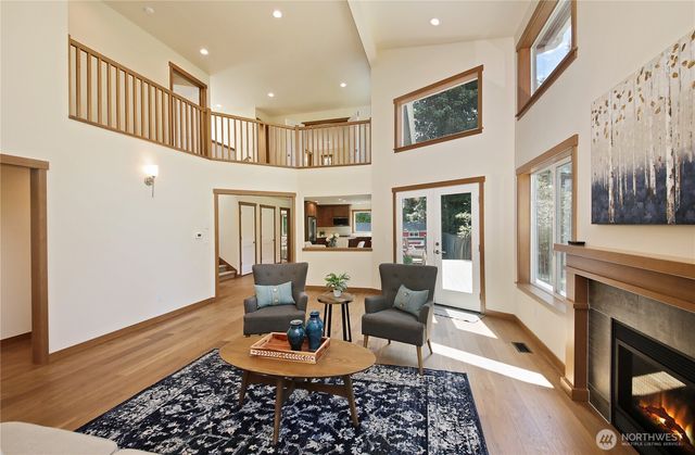 6621 Sills Road, Clinton, WA 98236