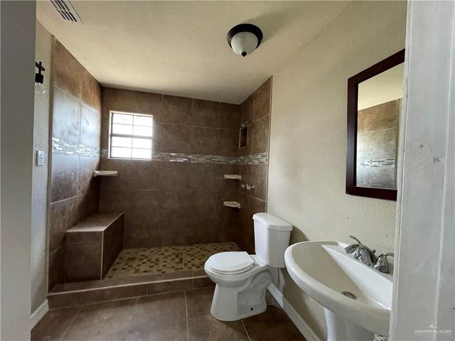 8006 Senecio Street, Mission, TX 78574