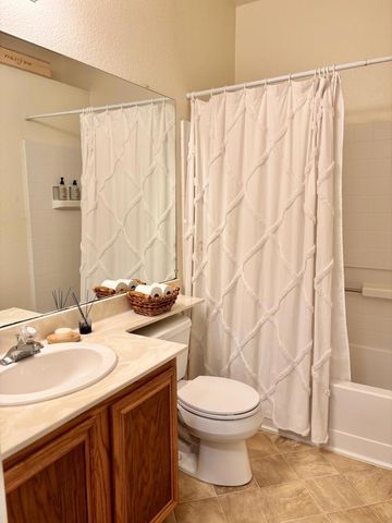 132 Amesport, Half Moon Bay, CA 94019
