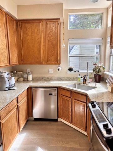 132 Amesport, Half Moon Bay, CA 94019