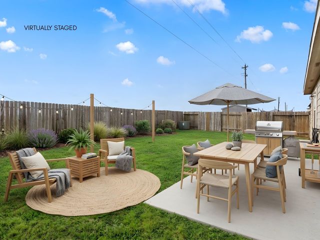 1323 Pease River Lane, Rosenberg, TX 77471