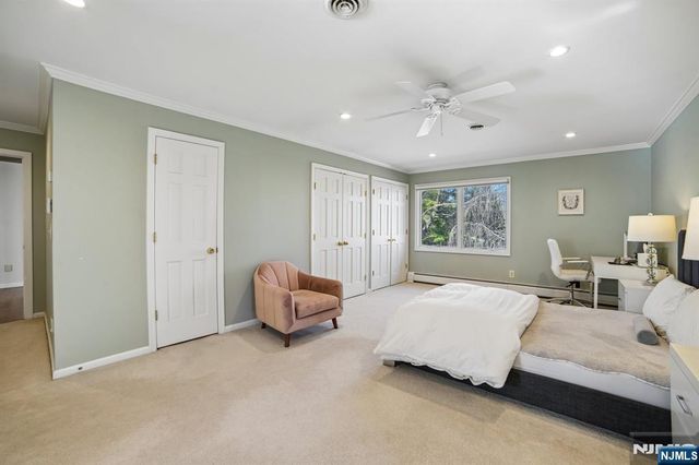 7 Royal Park Terrace, Hillsdale, NJ 07642