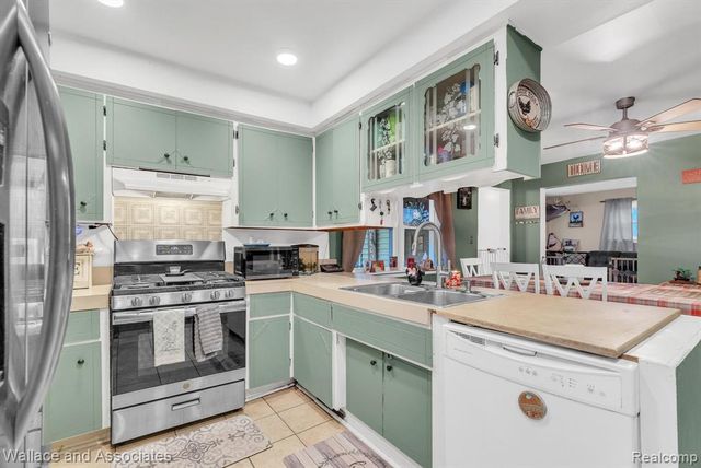 1023 W Burns Line Road, Melvin, MI 48454