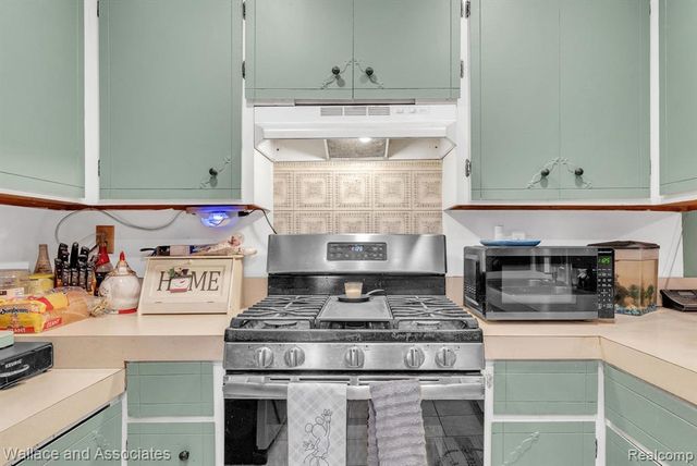 1023 W Burns Line Road, Melvin, MI 48454