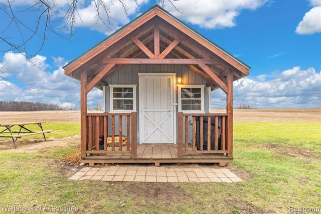 1023 W Burns Line Road, Melvin, MI 48454