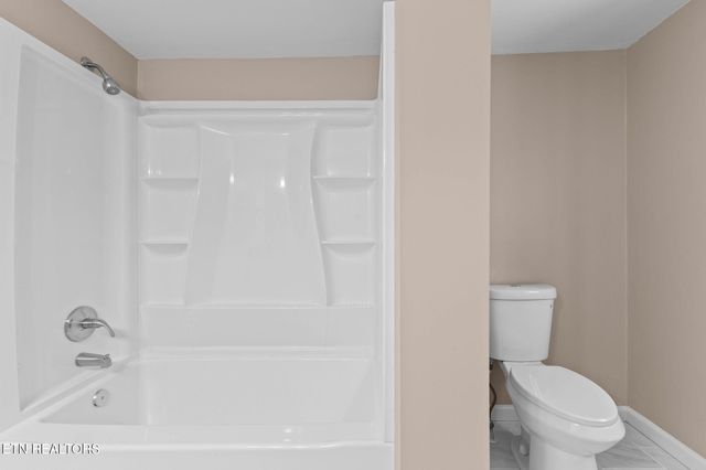 1216 NW Mercer St, Knoxville, TN 37921