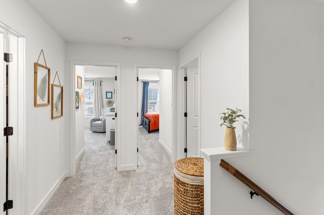 1405 COACHLAMP CT, Columbia, MO 65203