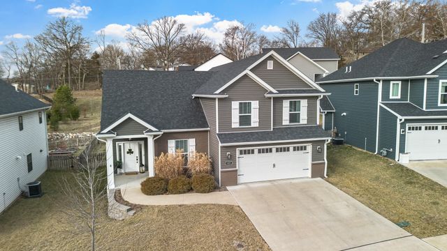 1405 COACHLAMP CT, Columbia, MO 65203