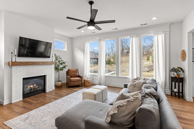 1405 COACHLAMP CT, Columbia, MO 65203