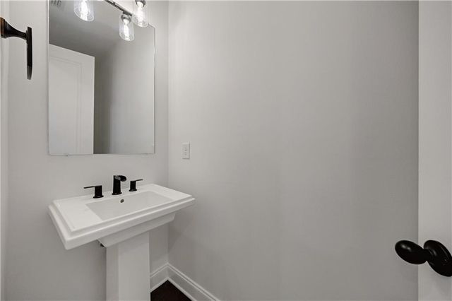 3785 Allegretto Circle 230, Atlanta, GA 30339