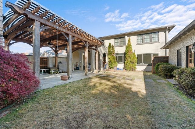 1609 Alaca, Tuscaloosa, AL 35401