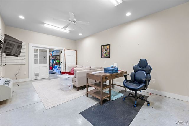 1609 Alaca, Tuscaloosa, AL 35401