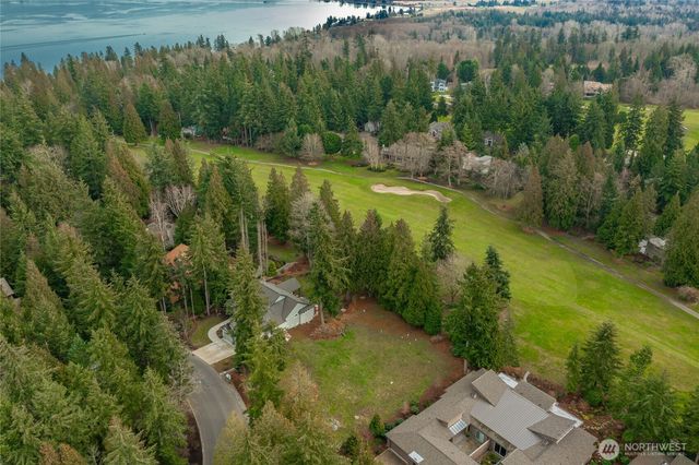 8784 Clubhouse Point Drive, Blaine, WA 98230