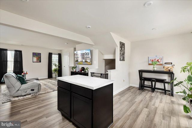 16 CHINCOTEAGUE LN, Martinsburg, WV 25403