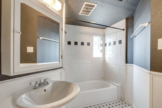 3904 Eldridge Street, Fort Worth, TX 76107