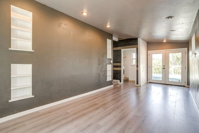 3904 Eldridge Street, Fort Worth, TX 76107