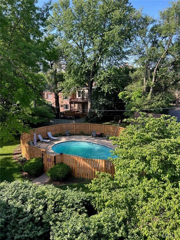 4468 McPherson Avenue 4A, St Louis, MO 63108