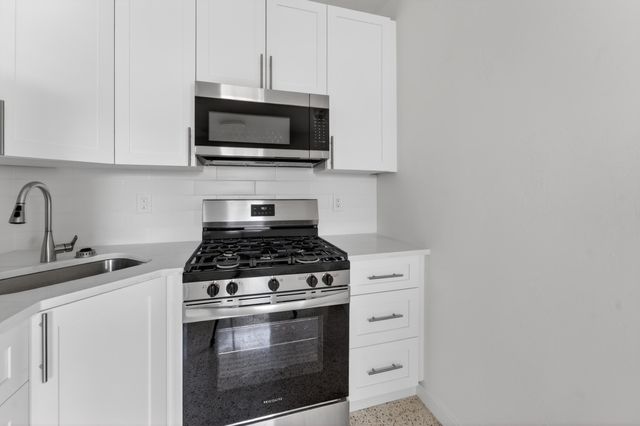 1815 Hillcrest Drive, Lake Worth Beach, FL 33461