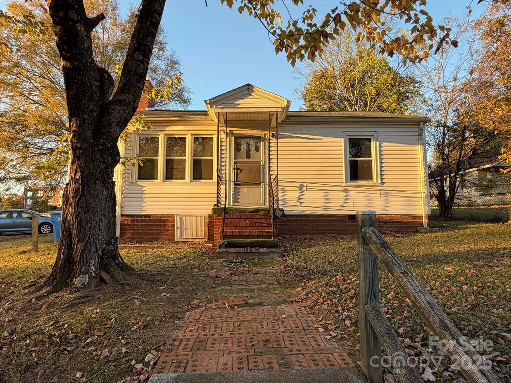 928 Bost Street, Albemarle, NC 28001