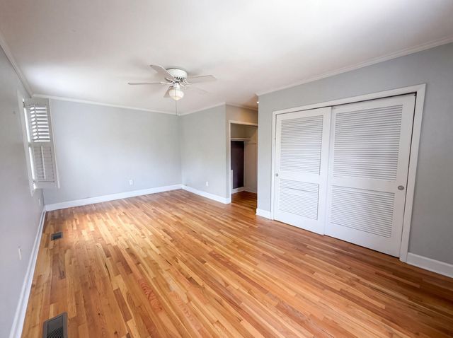 170 Queen Street, Charleston, SC 29401
