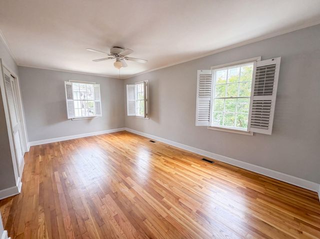 170 Queen Street, Charleston, SC 29401