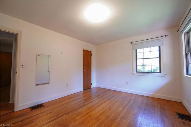 3425 Pine Valley Road, High Point, NC 27265