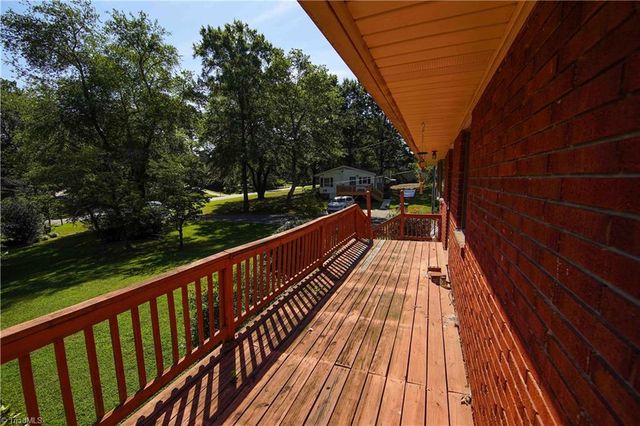 3425 Pine Valley Road, High Point, NC 27265