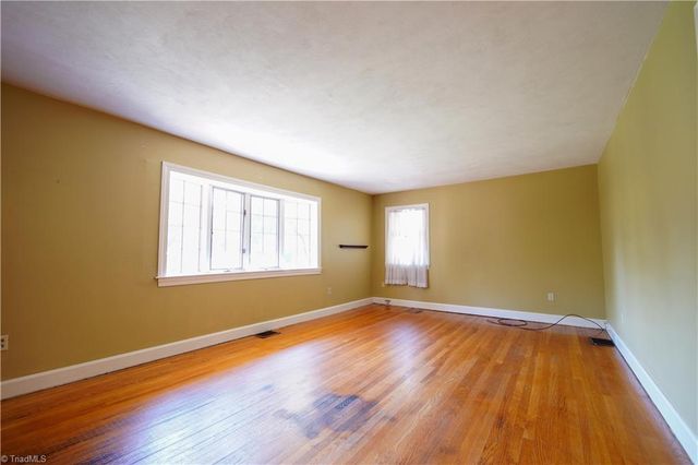 3425 Pine Valley Road, High Point, NC 27265