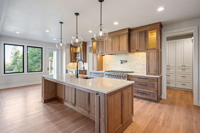 16768 Sandy Court, La Pine, OR 97739