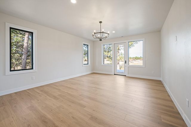 16768 Sandy Court, La Pine, OR 97739