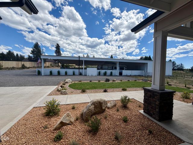 16768 Sandy Court, La Pine, OR 97739