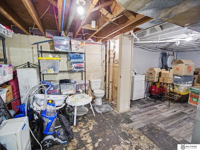6132 Huntington Avenue, Lincoln, NE 68507