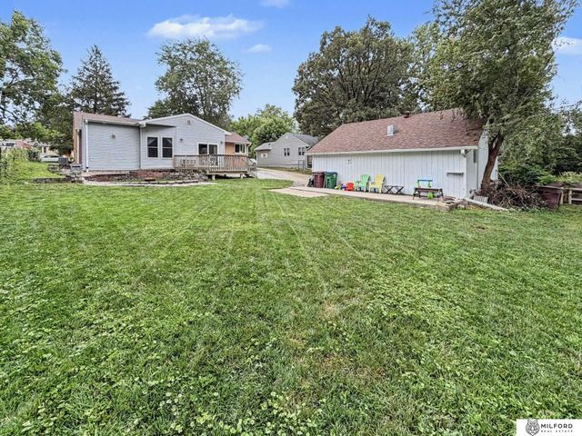 6132 Huntington Avenue, Lincoln, NE 68507