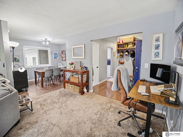 6132 Huntington Avenue, Lincoln, NE 68507
