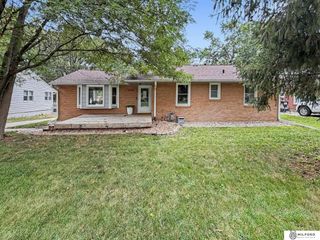 6132 Huntington Avenue, Lincoln, NE 68507