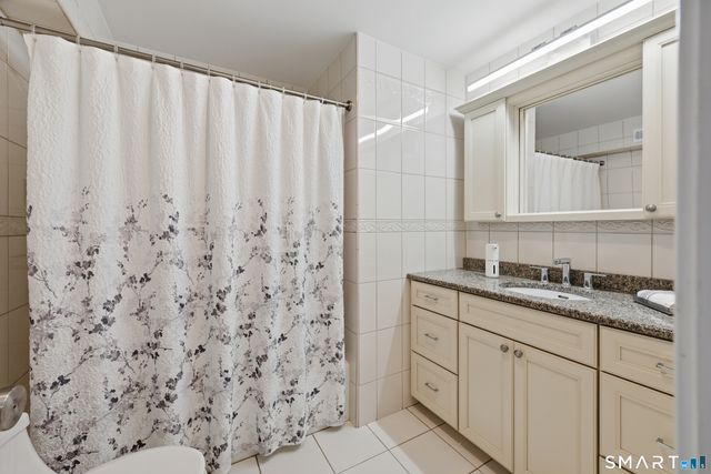 3 Bayberry Drive, Brookfield, CT 06804
