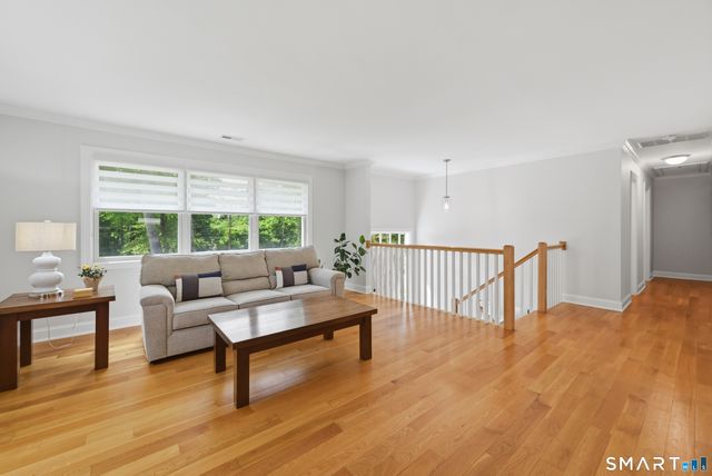 3 Bayberry Drive, Brookfield, CT 06804