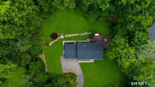 3 Bayberry Drive, Brookfield, CT 06804