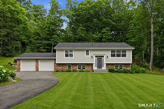3 Bayberry Drive, Brookfield, CT 06804