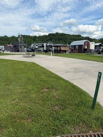 95 Foggy Mountain Road, Blairsville, GA 30512