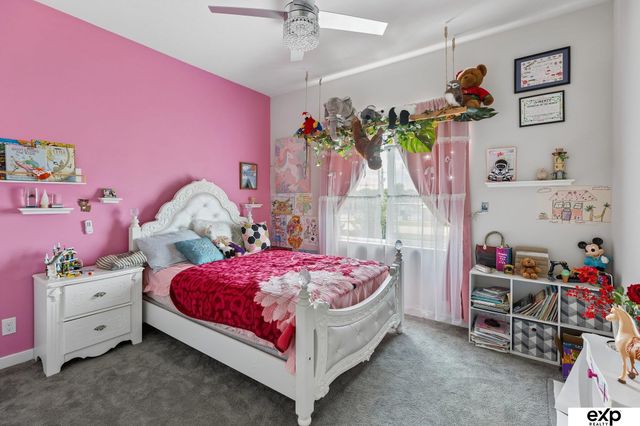 18501 Patrick Avenue, Elkhorn, NE 68022
