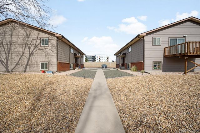 10745 W 13th Avenue, Lakewood, CO 80215