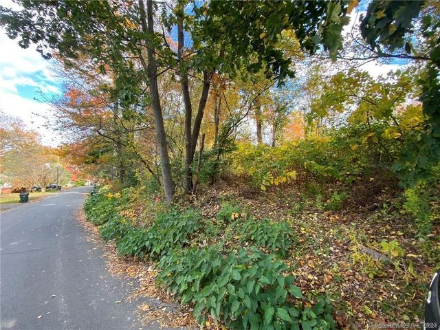 93-95 Eastview Road, Plymouth, CT 06786