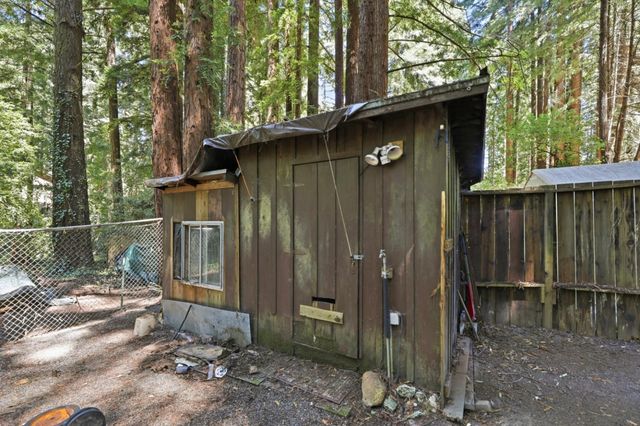 300 Teilh Drive, Boulder Creek, CA 95006