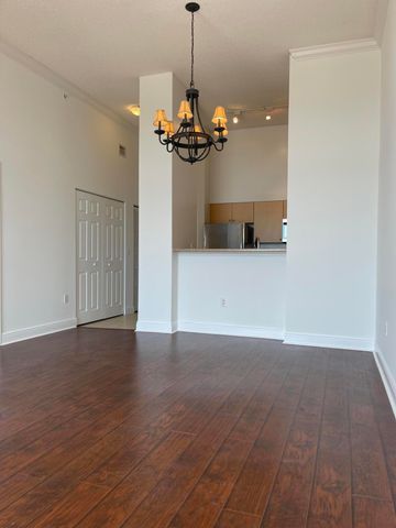 616 Clearwater Park Road Ph 06, West Palm Beach, FL 33401
