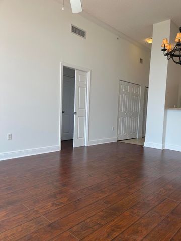616 Clearwater Park Road Ph 06, West Palm Beach, FL 33401