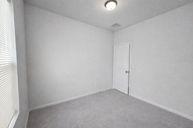 511 Pulitzer DR, Hutto, TX 78634